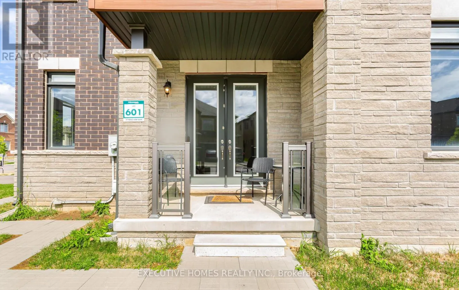 77 POND VIEW GATE