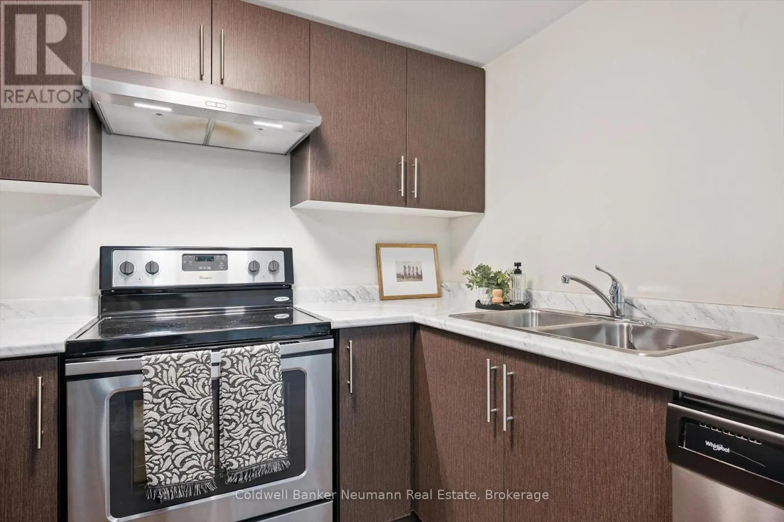 212 - 7 KAY CRESCENT, #212