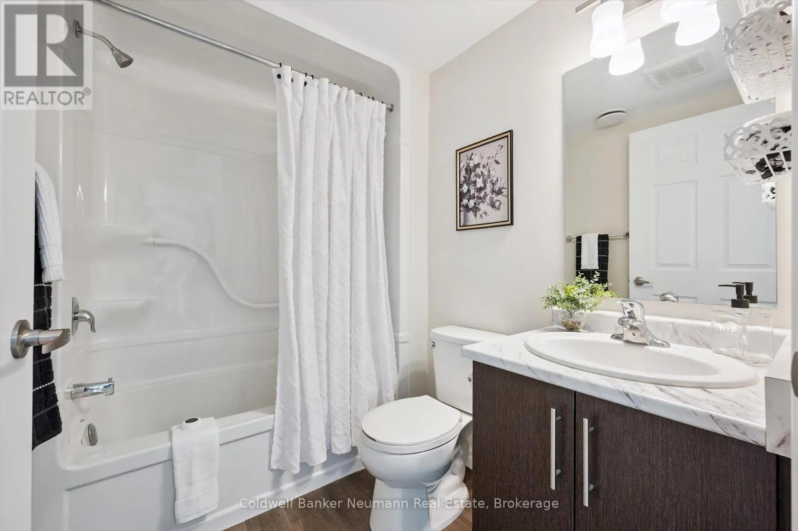 212 - 7 KAY CRESCENT, #212