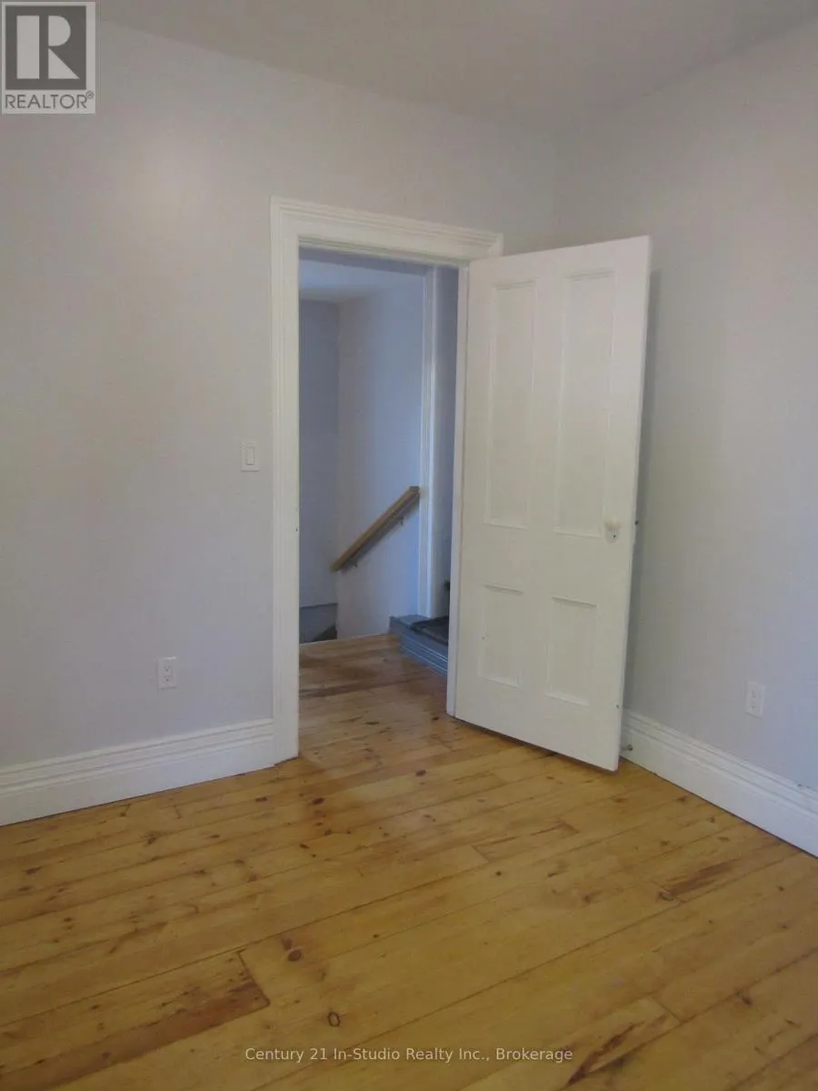 B - 316 CENTRE STREET, #B