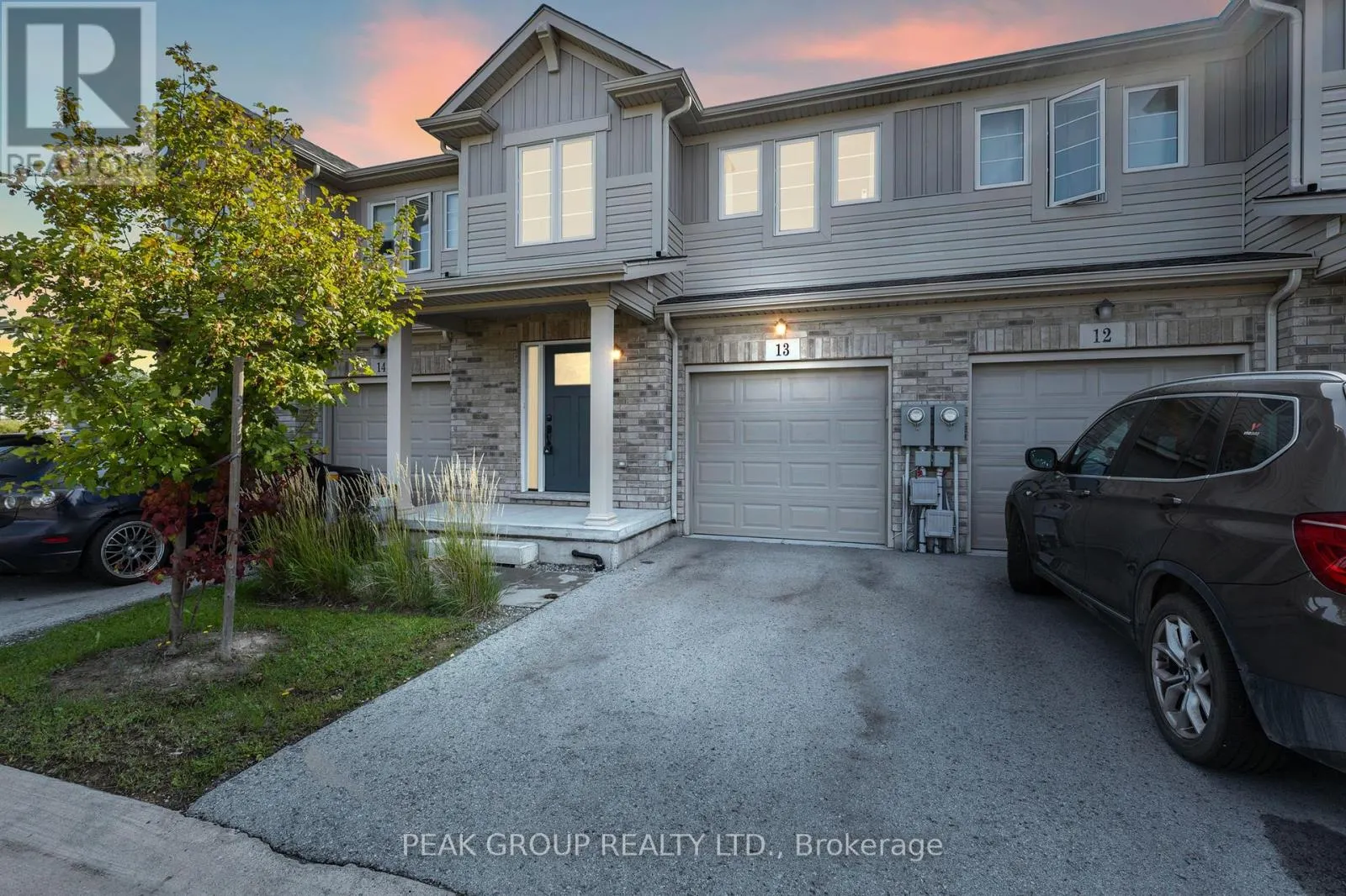 13 - 7945 OLDFIELD ROAD, #13