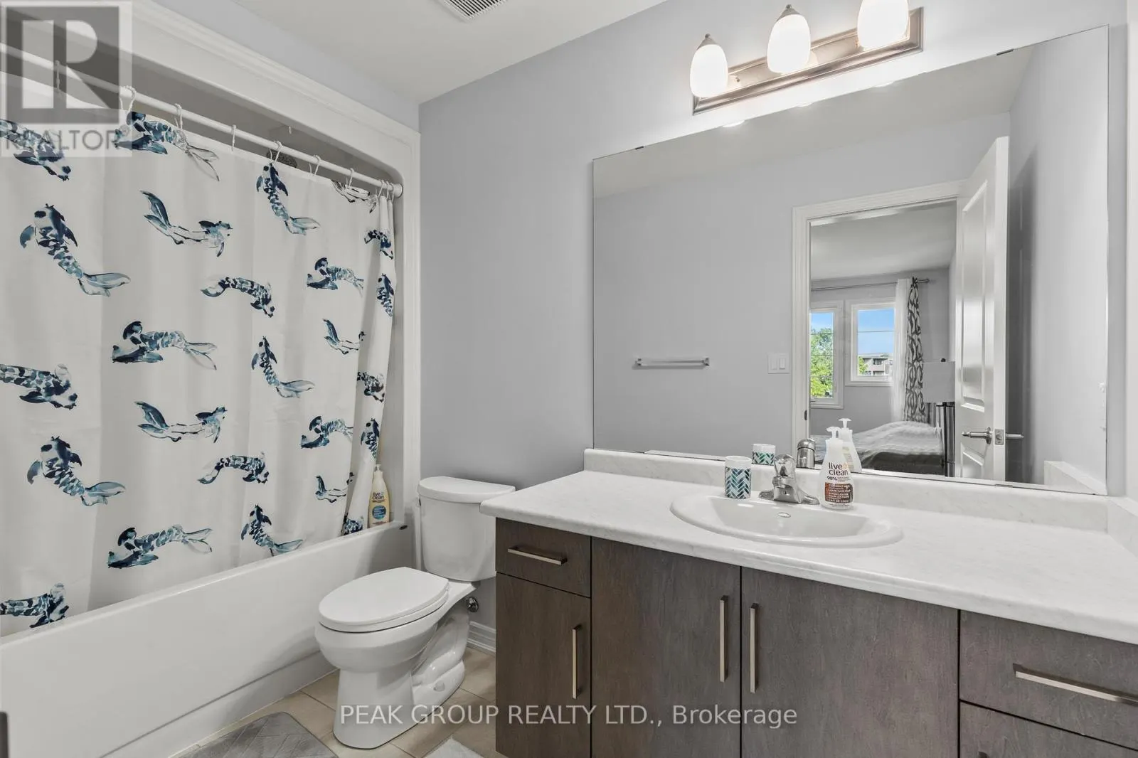 13 - 7945 OLDFIELD ROAD, #13