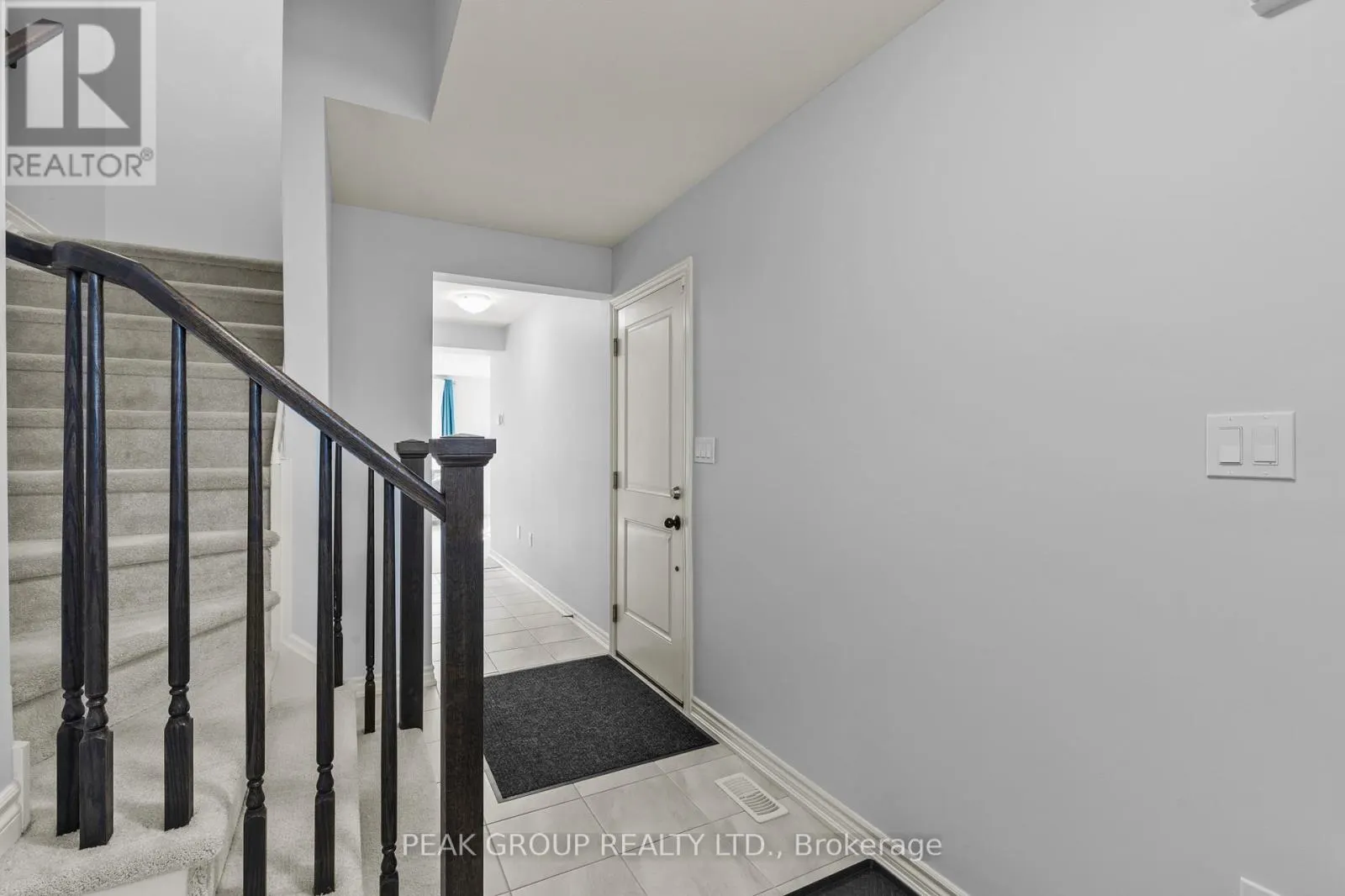 13 - 7945 OLDFIELD ROAD, #13