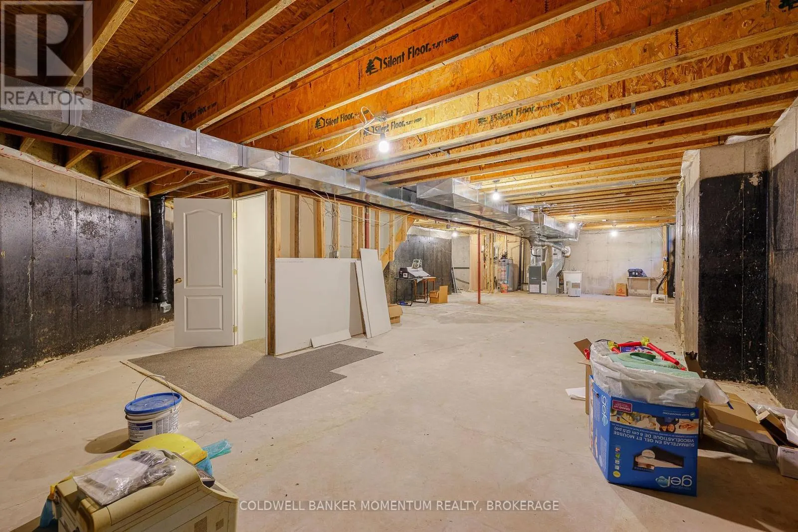 9 - 1439 NIAGARA STONE ROAD, #9