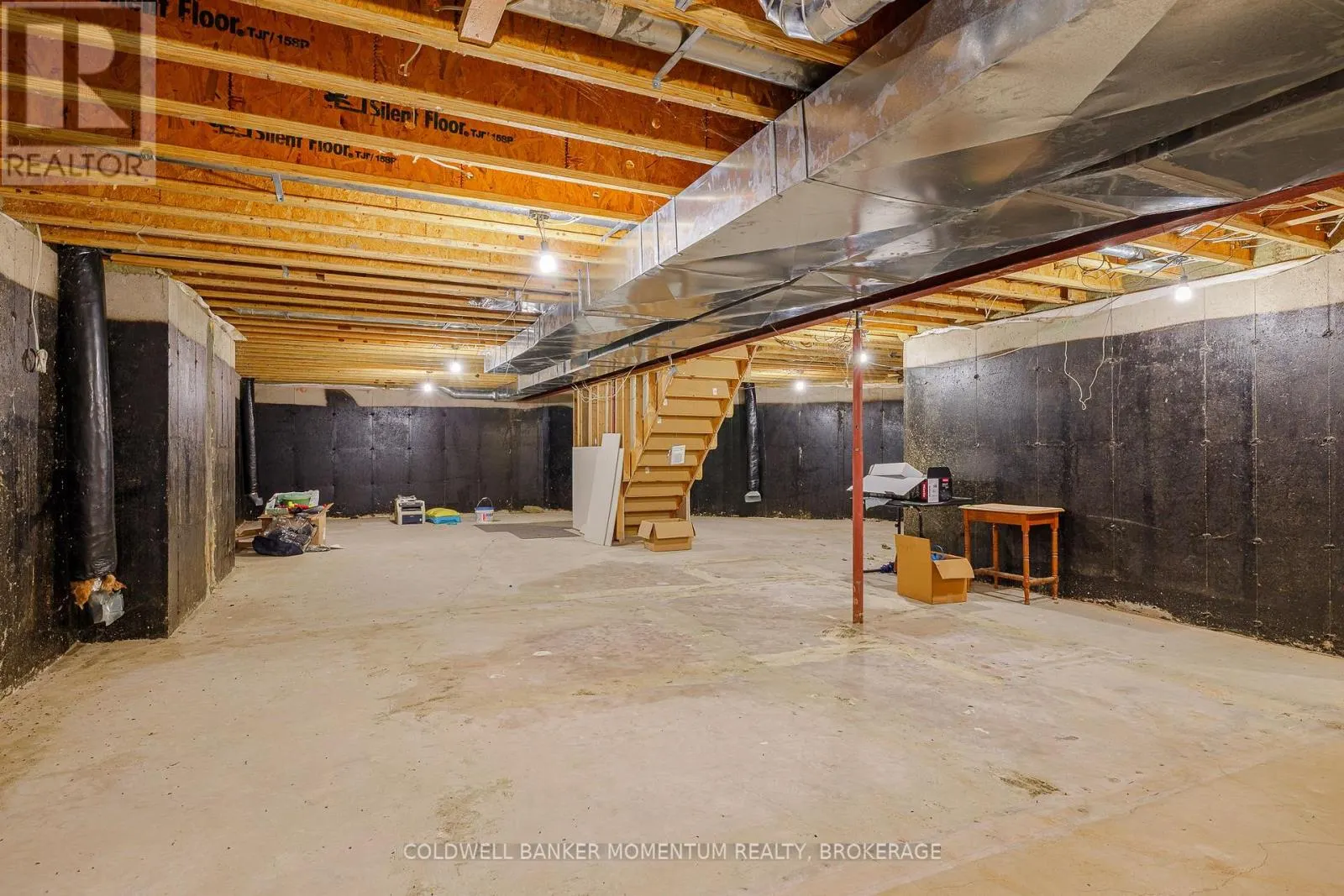 9 - 1439 NIAGARA STONE ROAD, #9