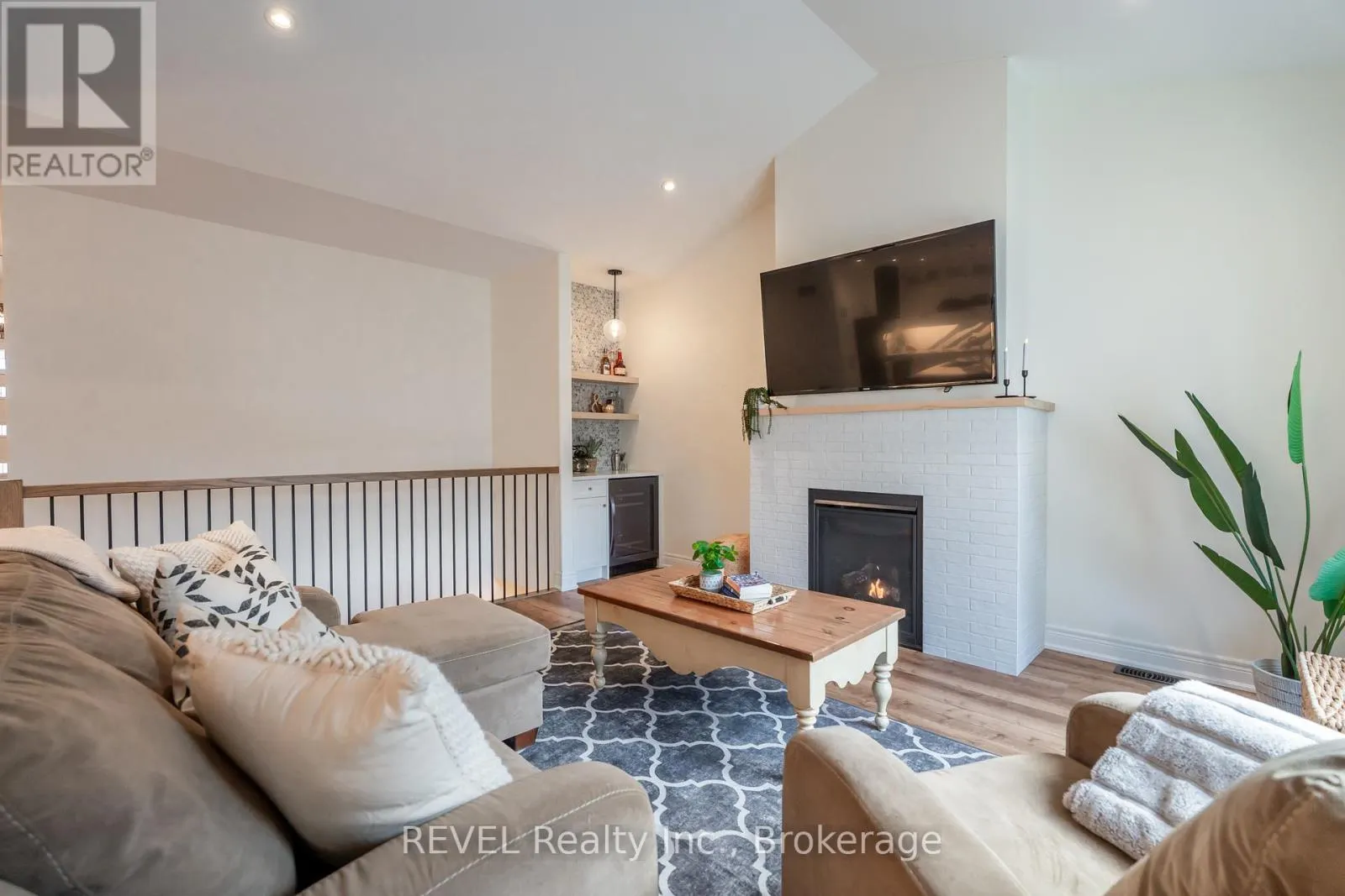 59 - 144 PORT ROBINSON ROAD, #59