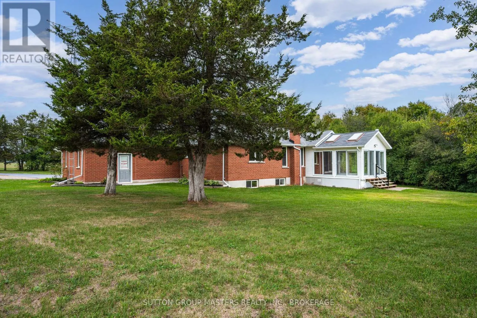 931 POWERLINE ROAD