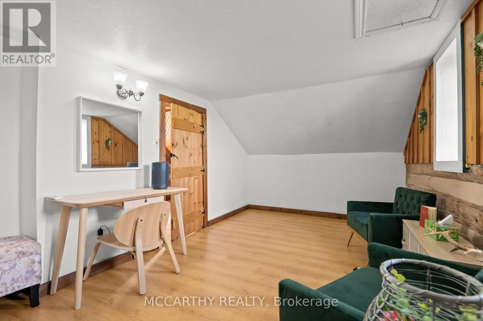 125795 SOUTHGATE RD 12 ROAD