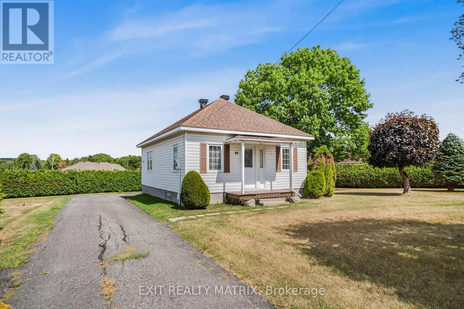 48 FRONT ROAD W