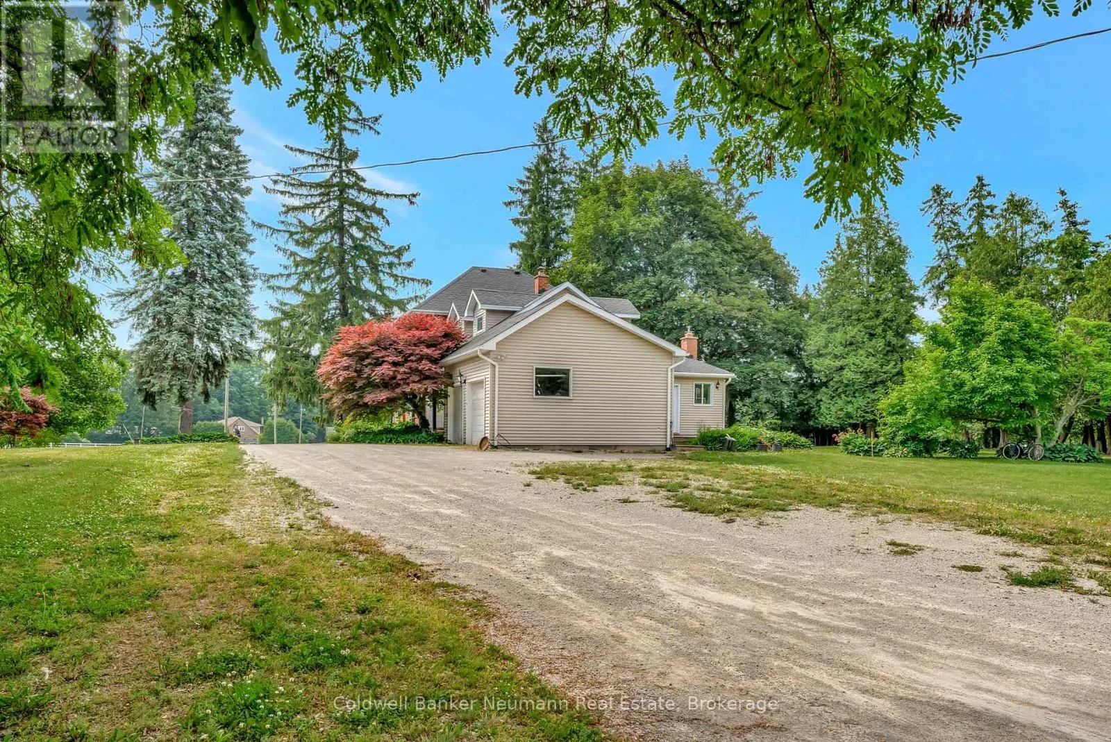 573 PARKSIDE DRIVE