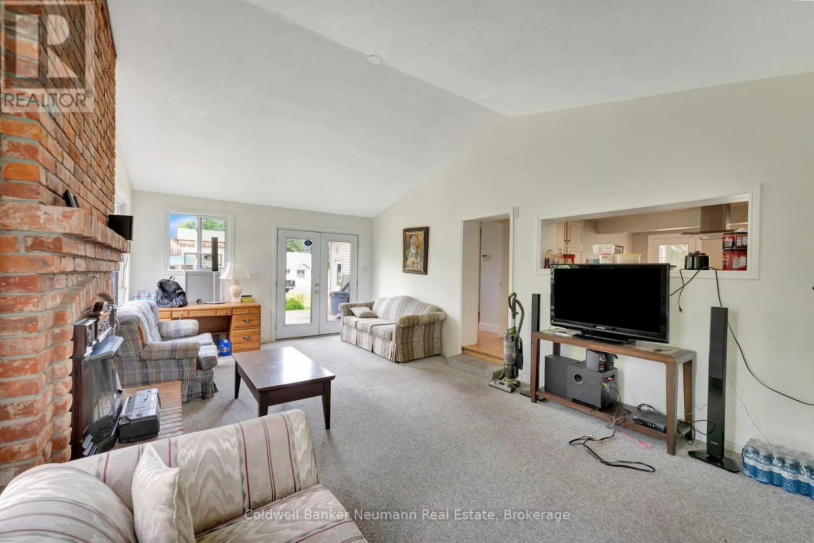 573 PARKSIDE DRIVE