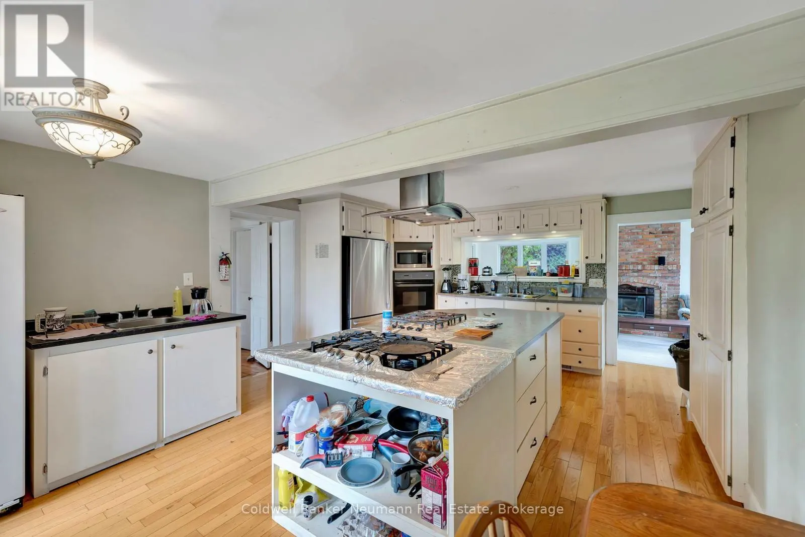 573 PARKSIDE DRIVE
