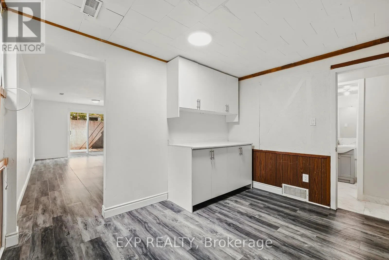 310 SOUTHILL DRIVE