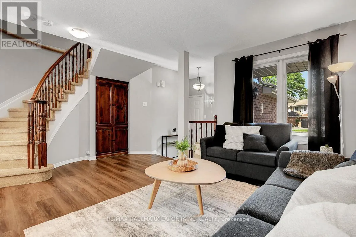 446 LAWLER CRESCENT