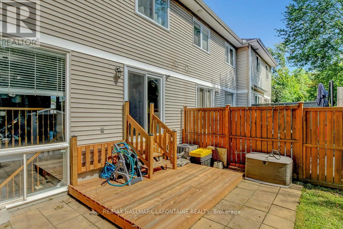 446 LAWLER CRESCENT