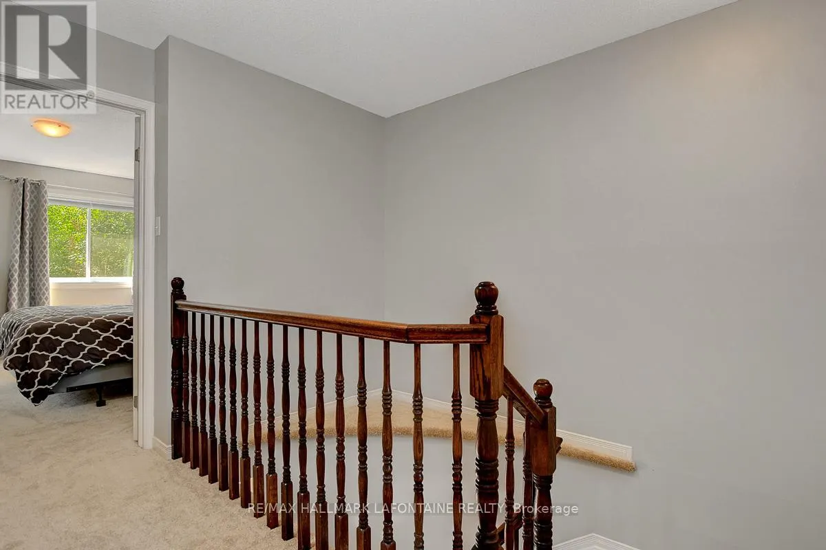 446 LAWLER CRESCENT