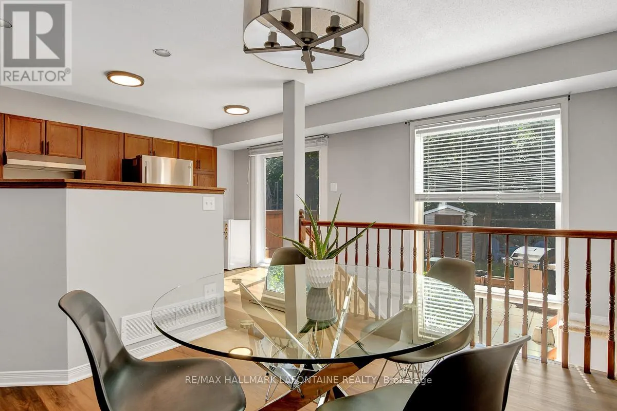 446 LAWLER CRESCENT