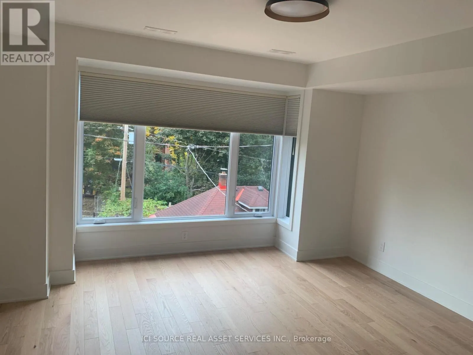 9B FAIRBAIRN STREET