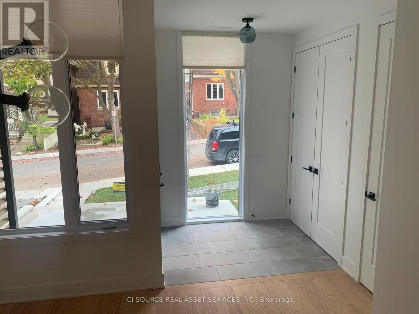 9B FAIRBAIRN STREET