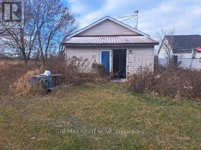 103 BAY STREET