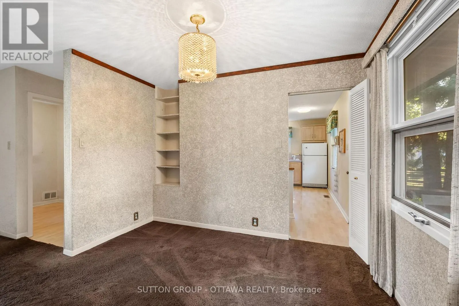 9 CLEADON DRIVE