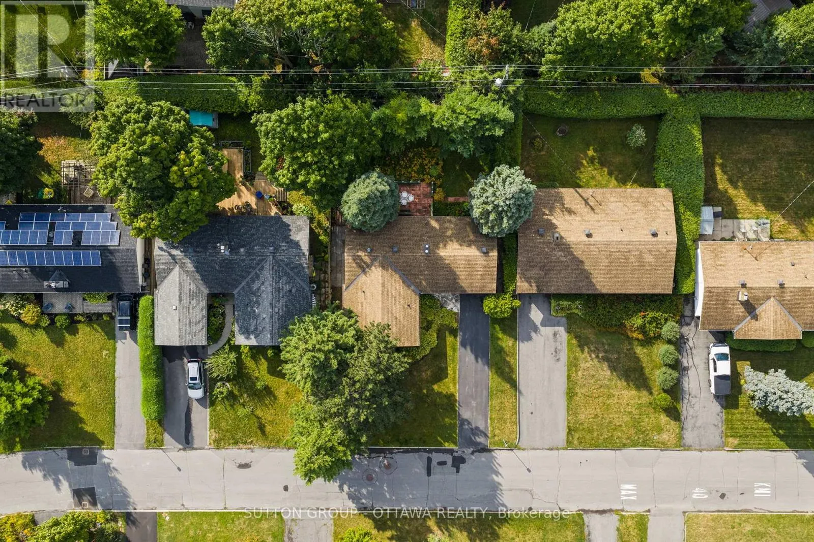 9 CLEADON DRIVE
