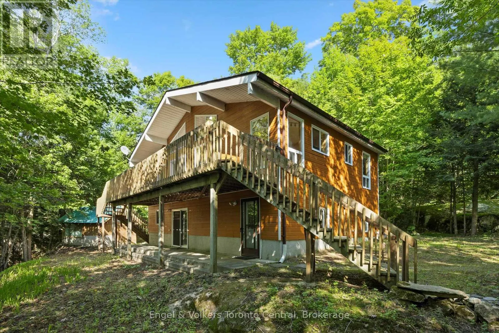 13 HICKORY CRESCENT