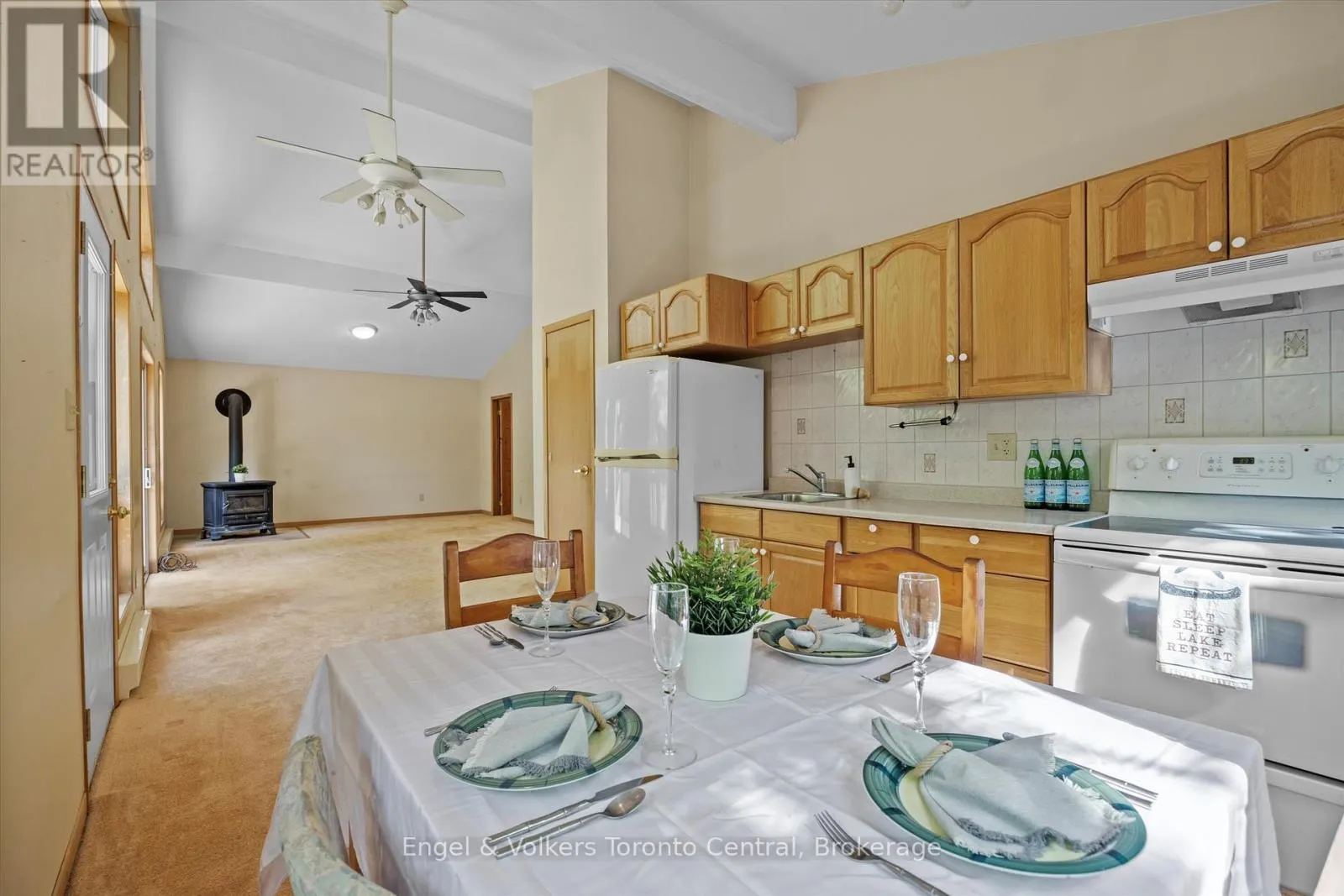 13 HICKORY CRESCENT