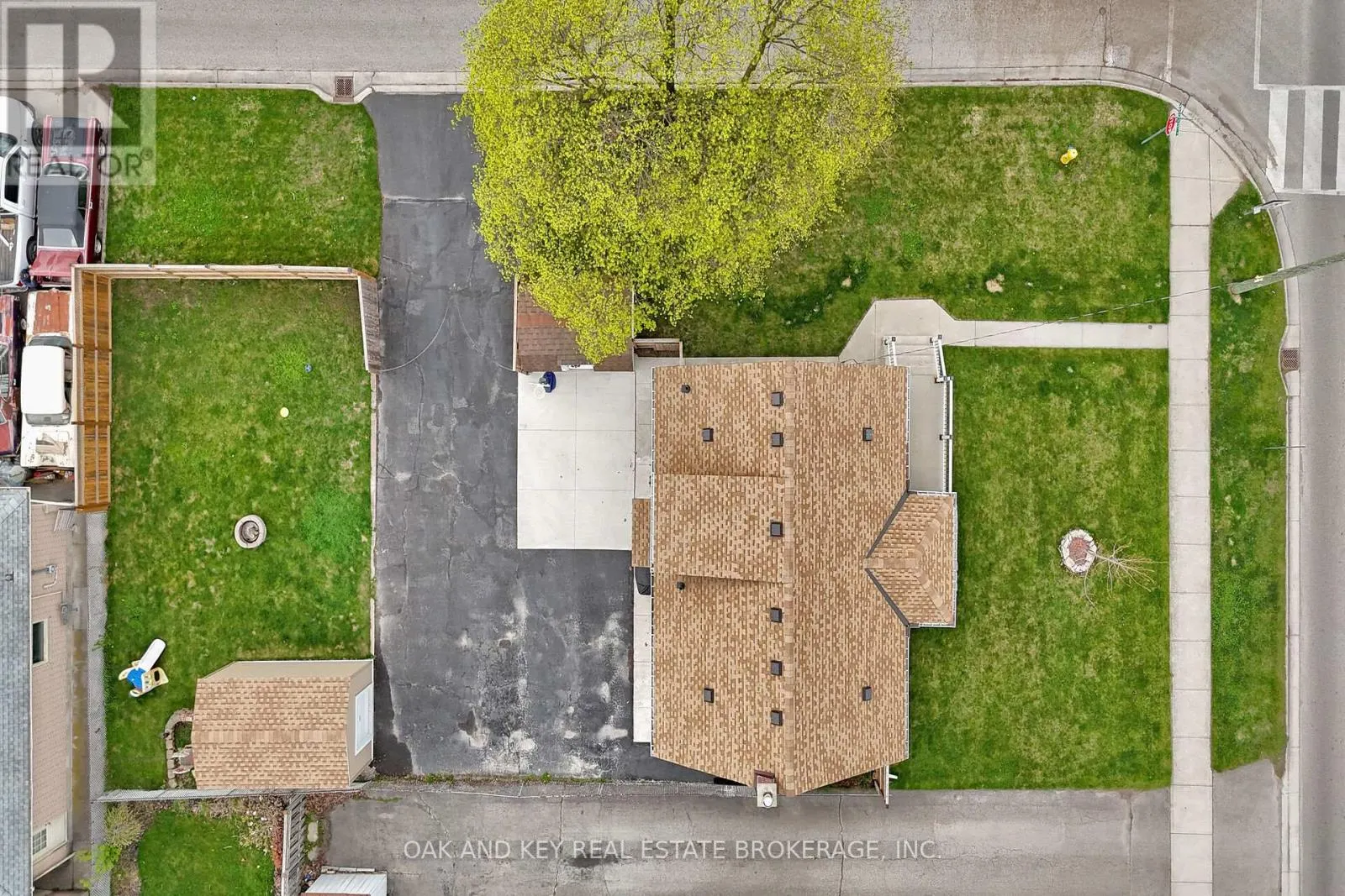 216 VANCOUVER STREET