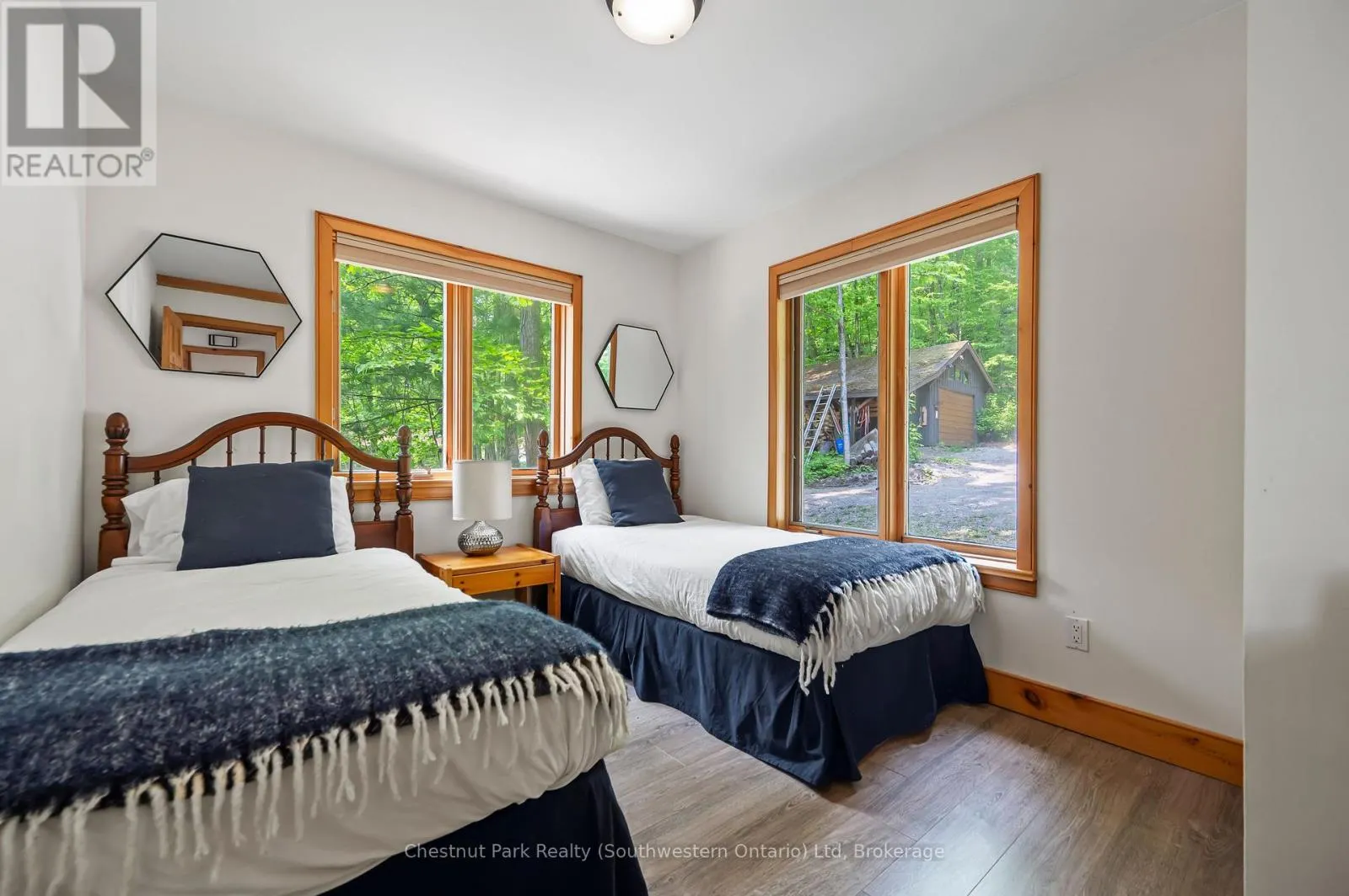 1035 HARRISON TRAIL