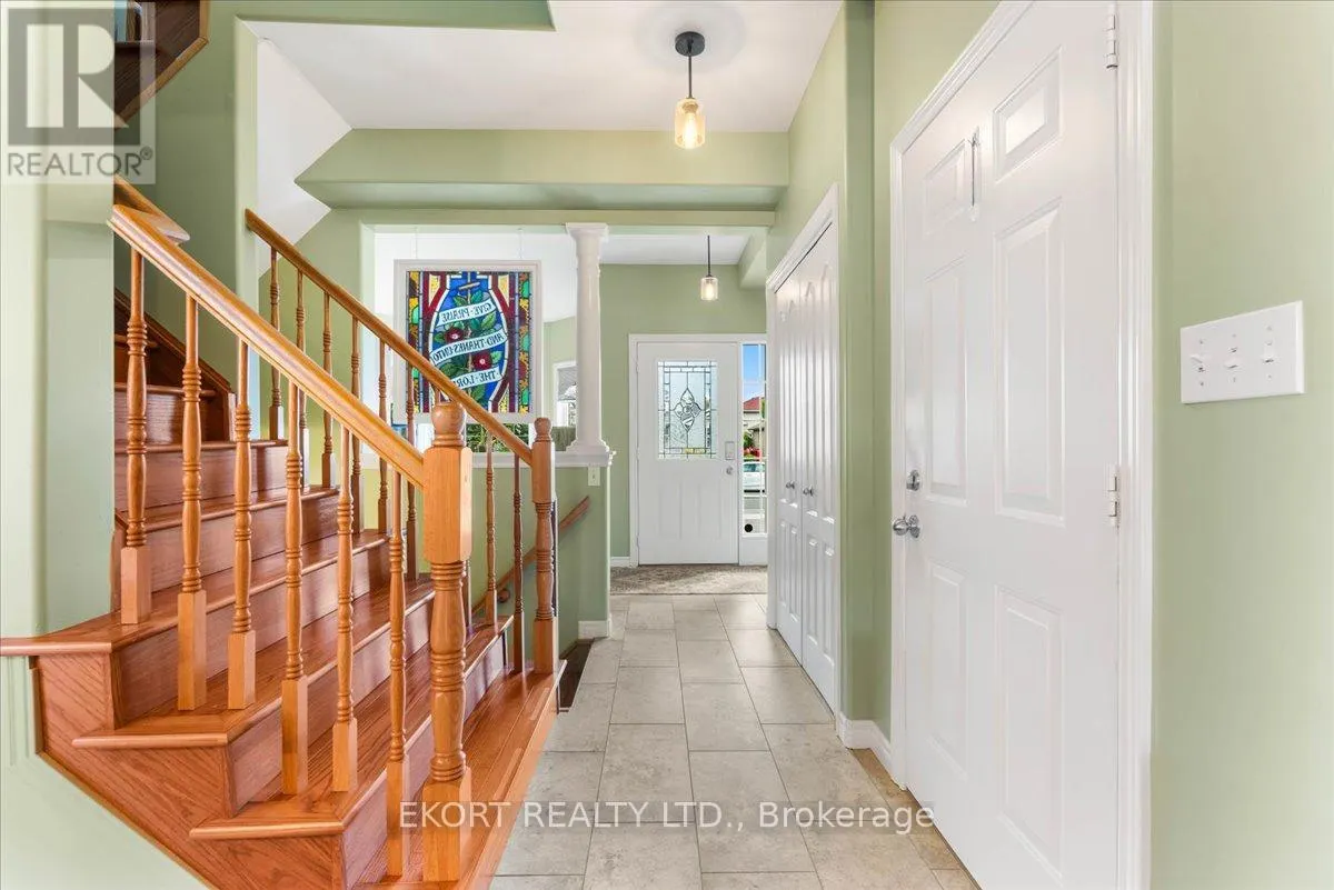 22 LINDEN LANE