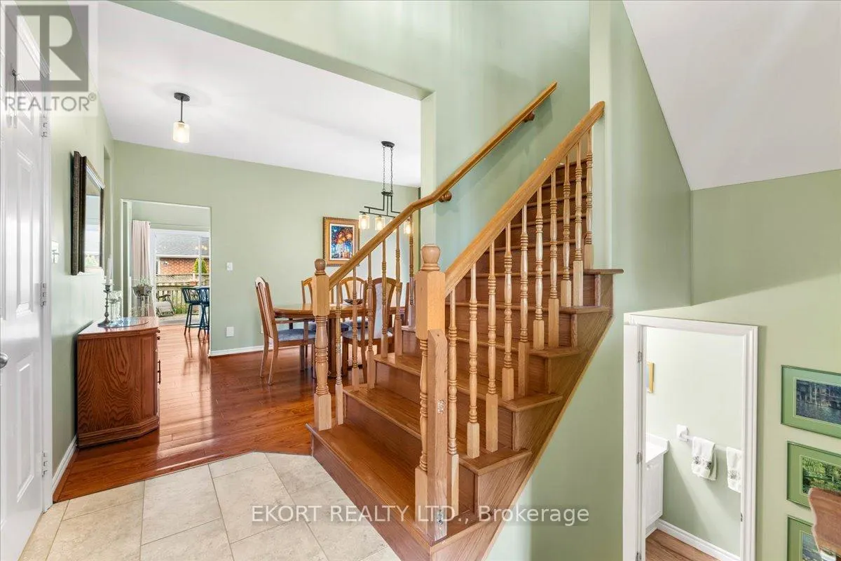22 LINDEN LANE