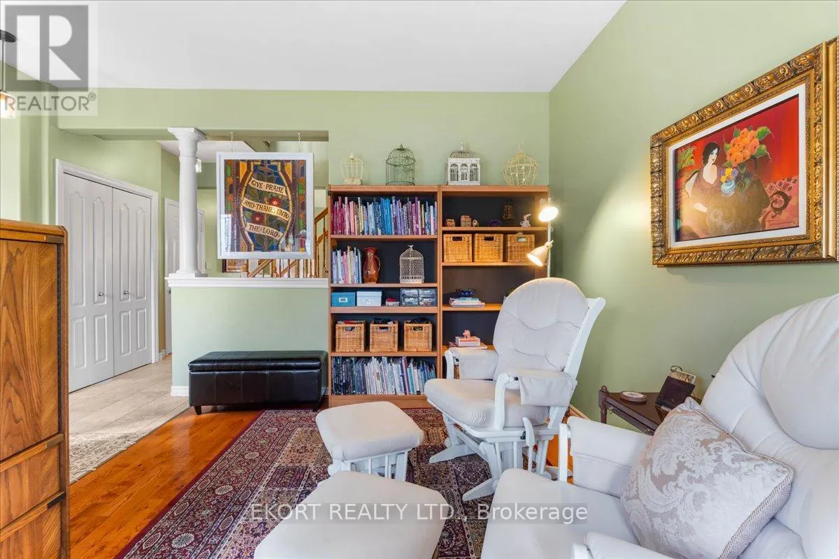 22 LINDEN LANE