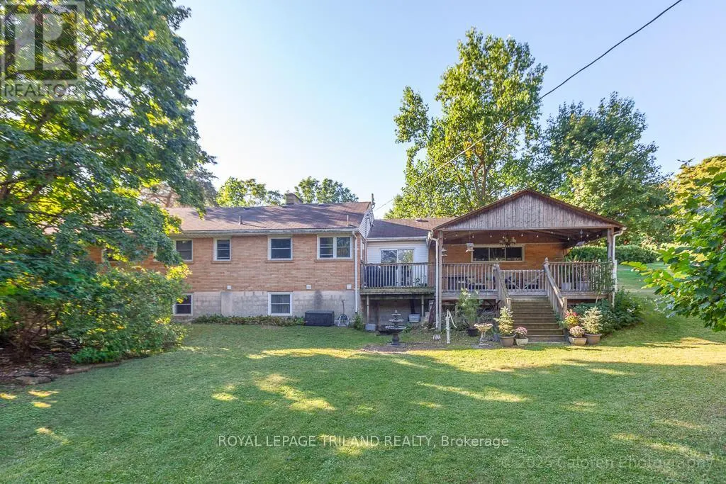 749 COMMISSIONERS ROAD W