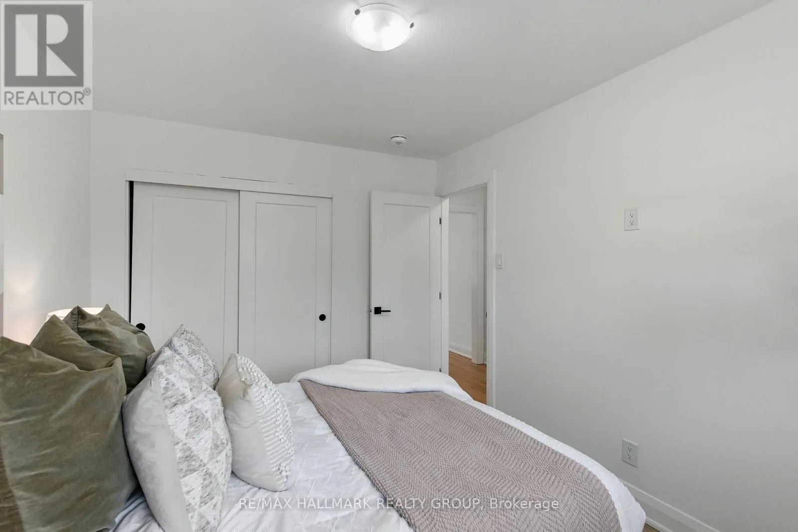756 CUMMINGS AVENUE