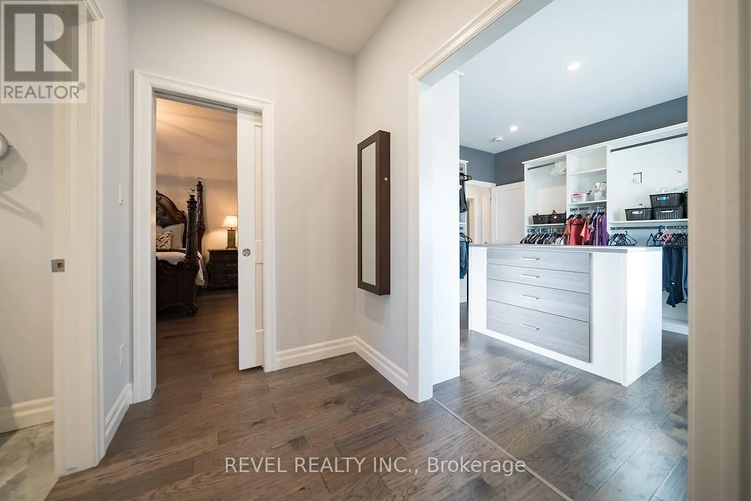 21 TEDLEY BOULEVARD