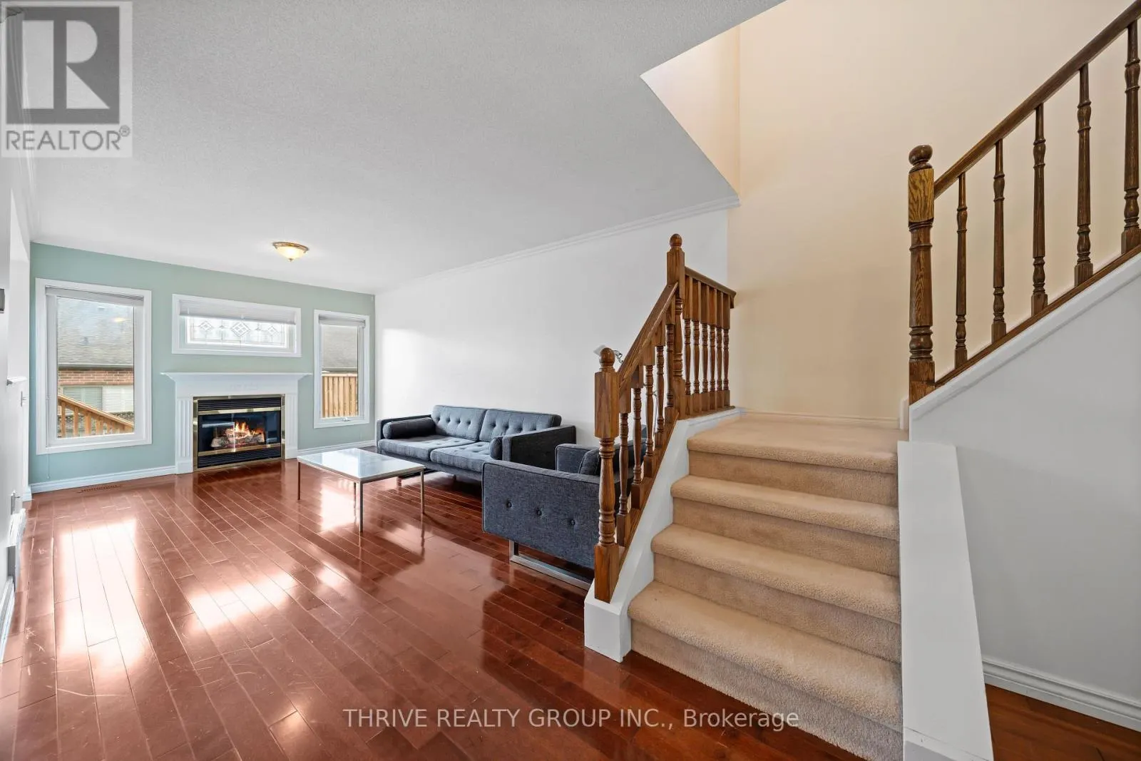 10 - 185 NORTH CENTRE ROAD, #10