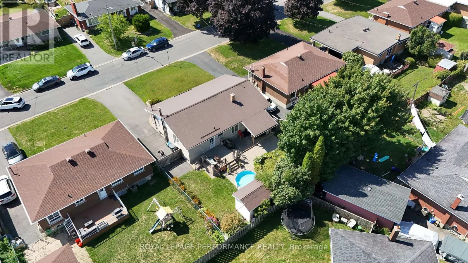 808 CARLETON STREET