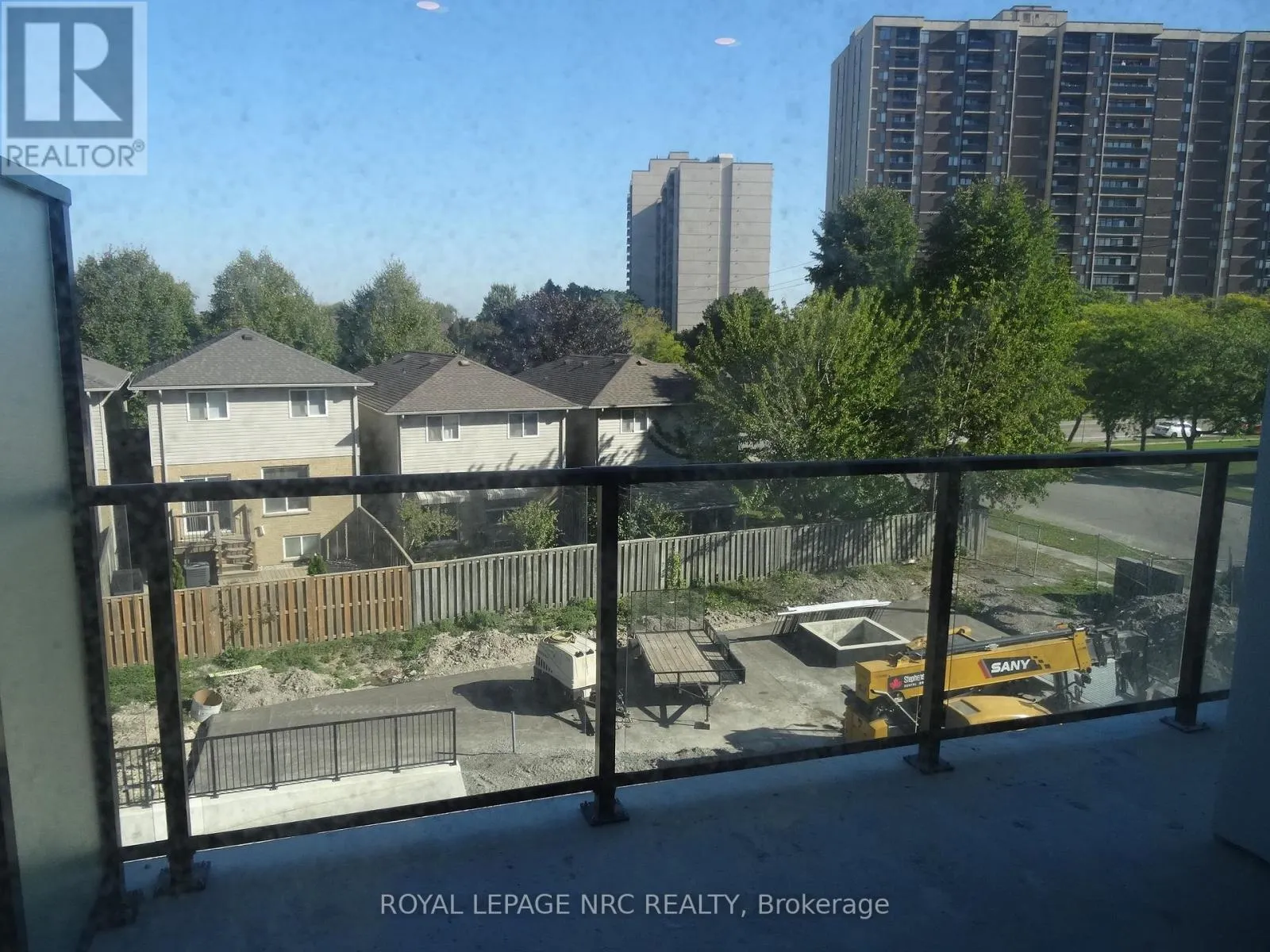311 - 461 GREEN ROAD, #311