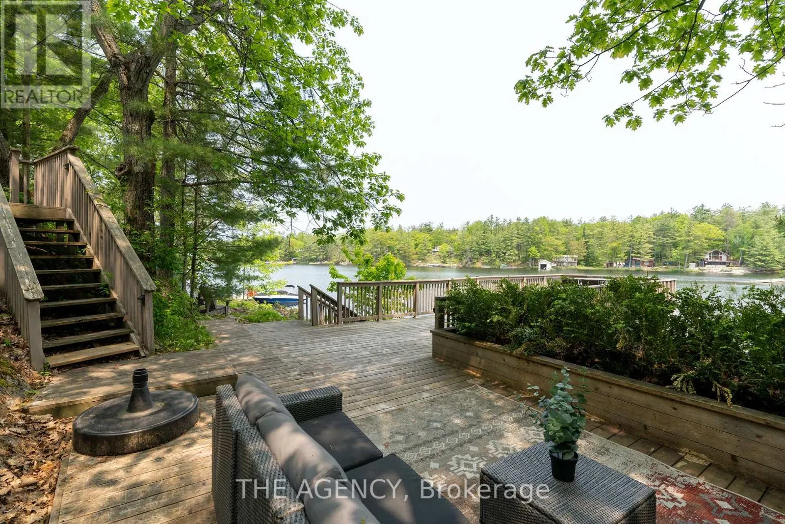 45 PINETREE ROAD