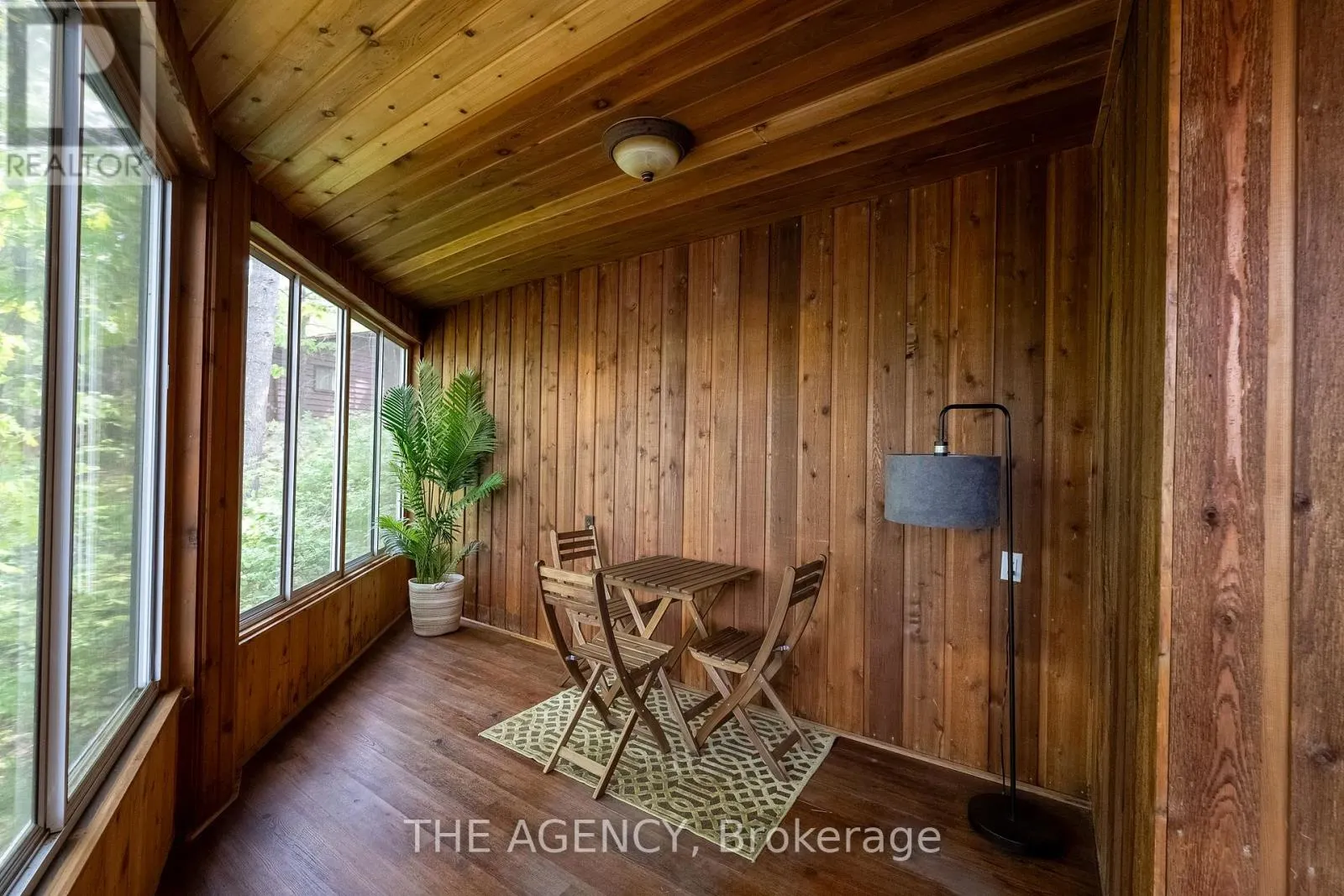45 PINETREE ROAD