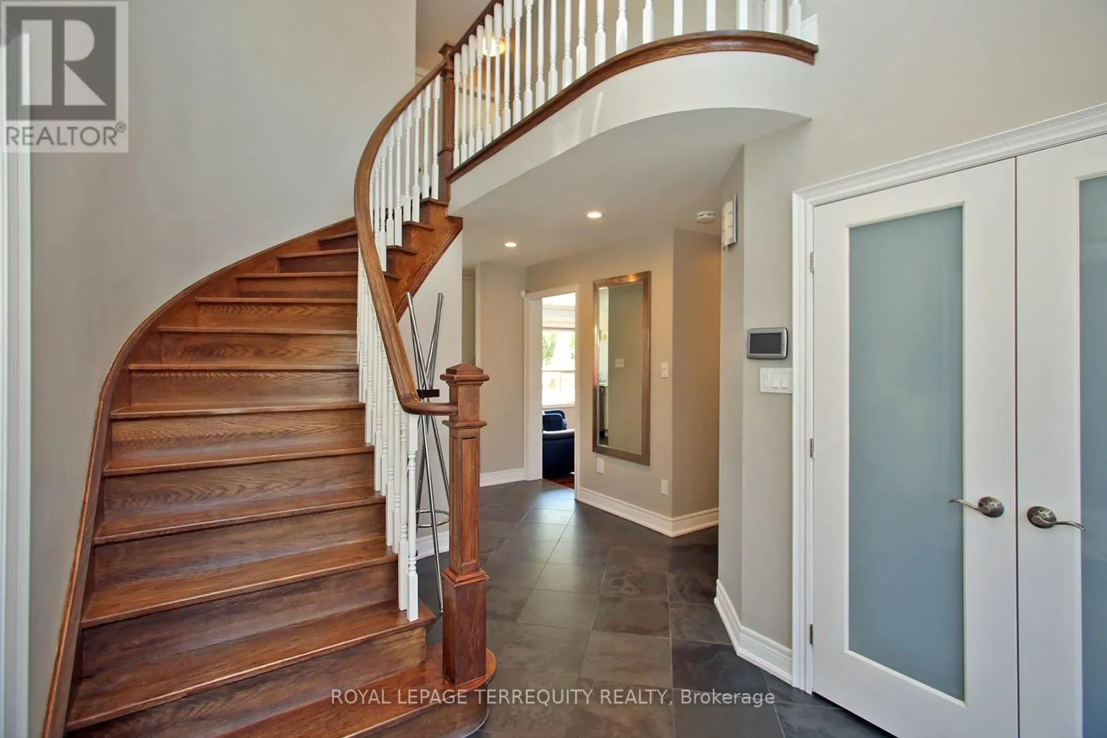 3 RIVIERA RIDGE