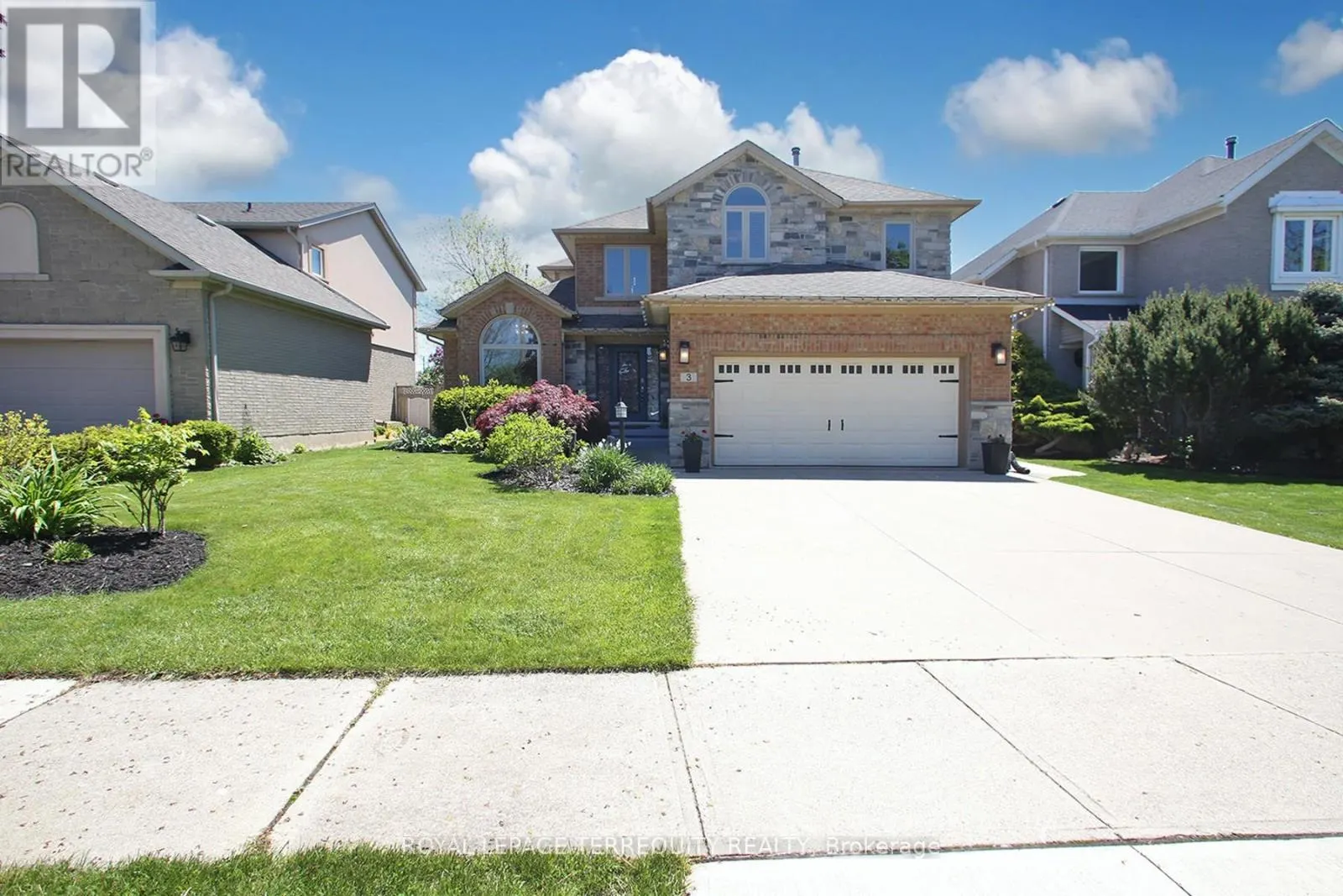3 RIVIERA RIDGE