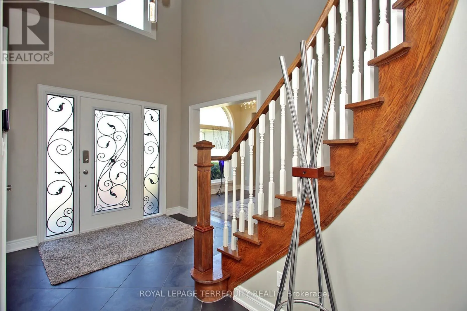 3 RIVIERA RIDGE
