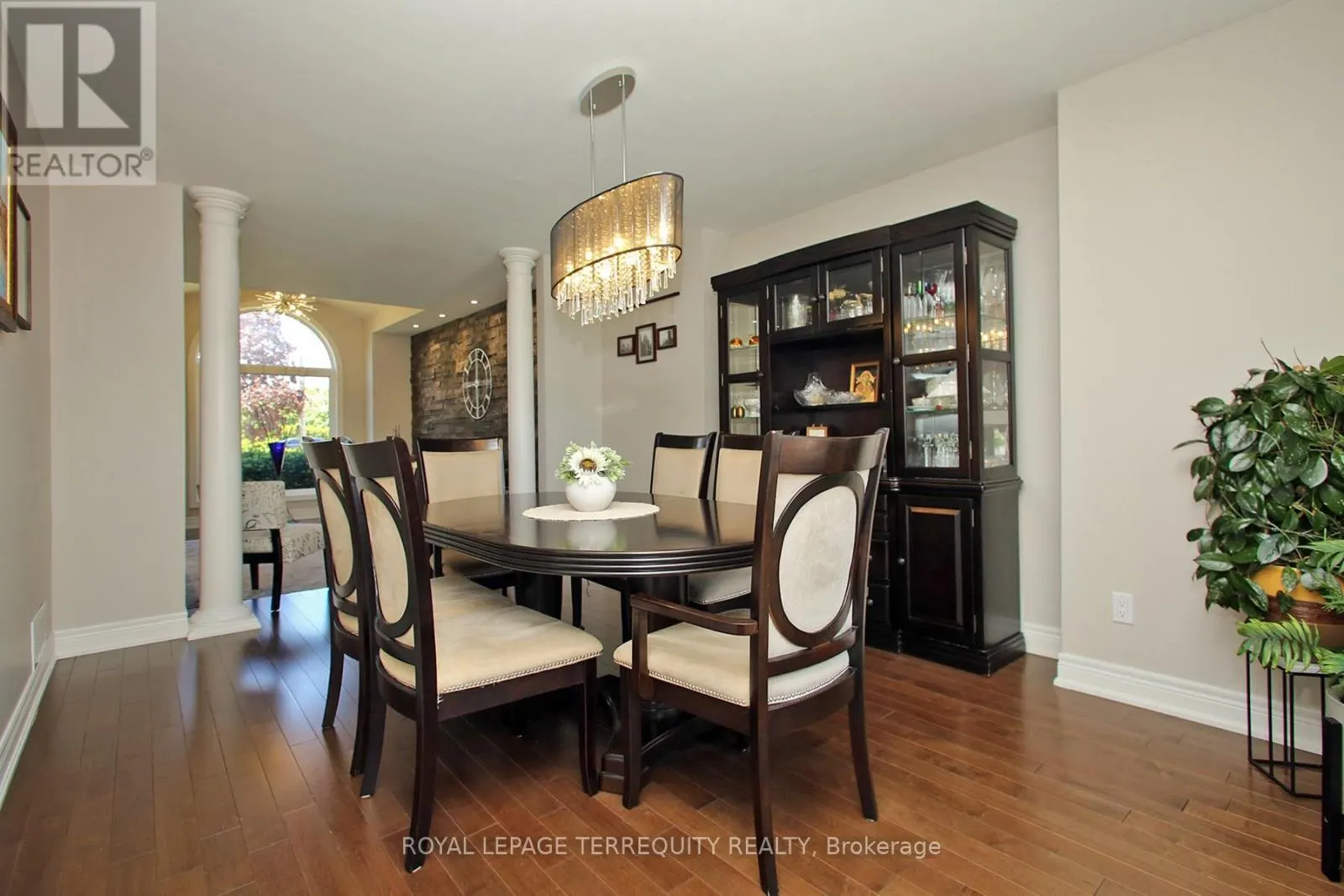 3 RIVIERA RIDGE