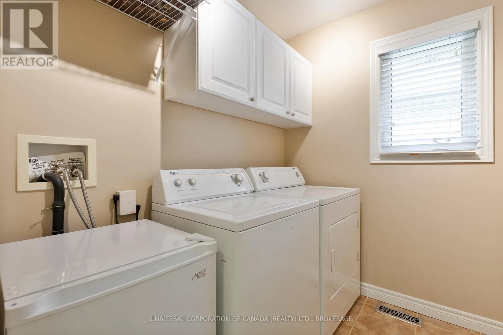 2 - 410 BURWELL ROAD, #2