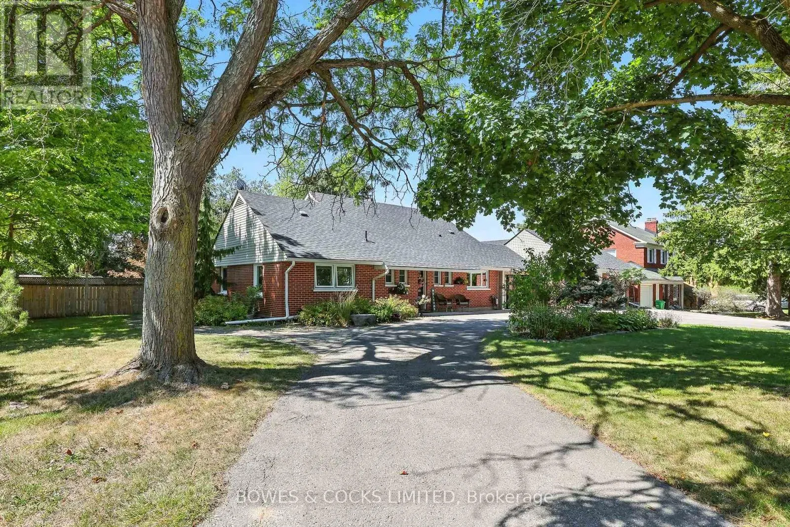 433 MANORHILL AVENUE