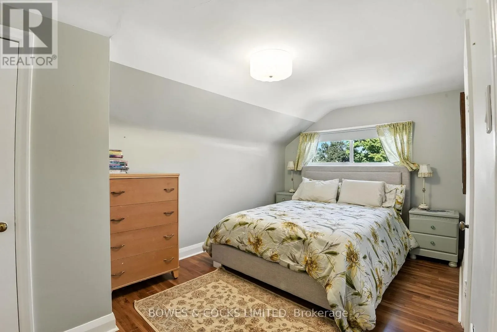 433 MANORHILL AVENUE