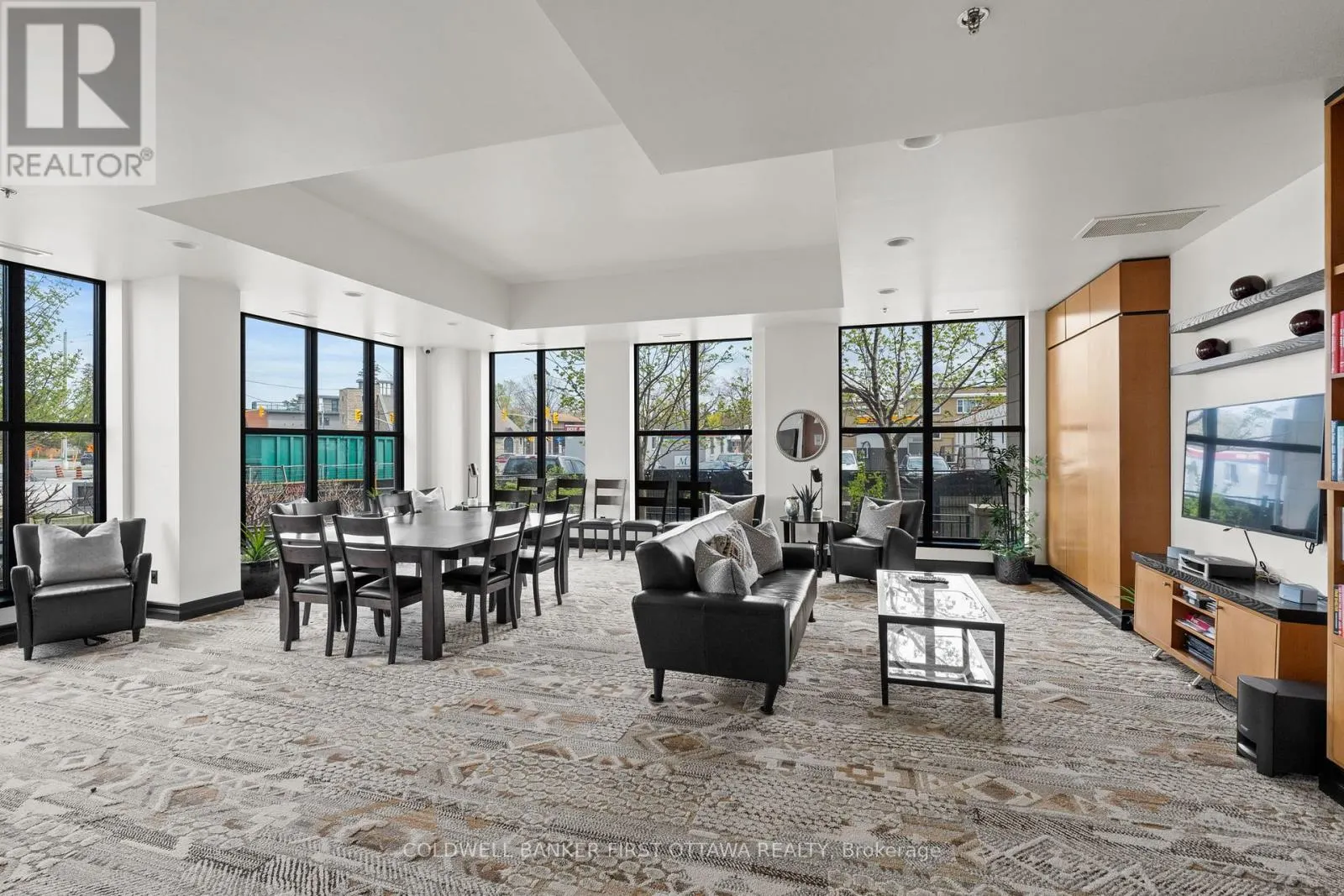 1006 - 75 CLEARY AVENUE
