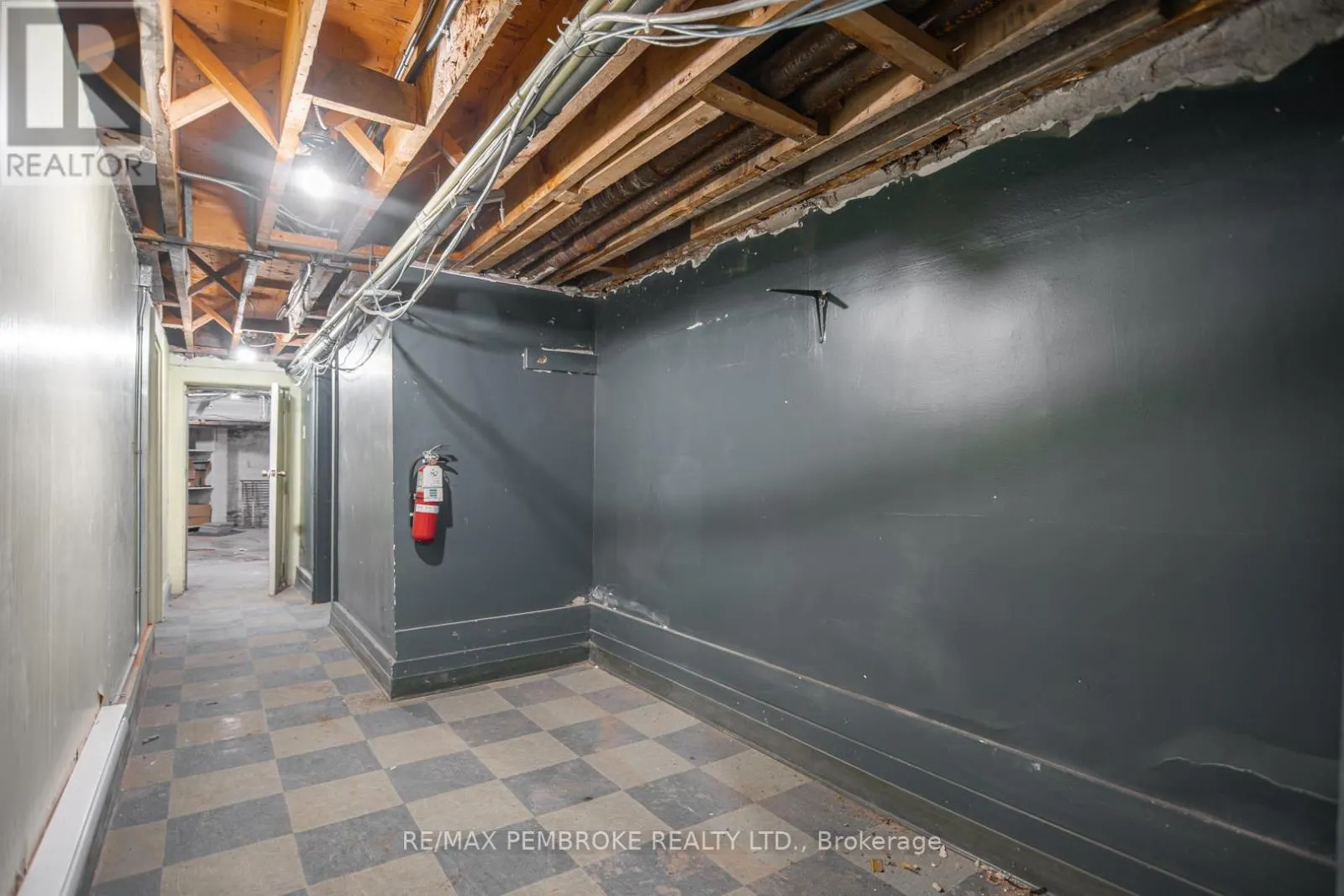 131 PEMBROKE STREET W